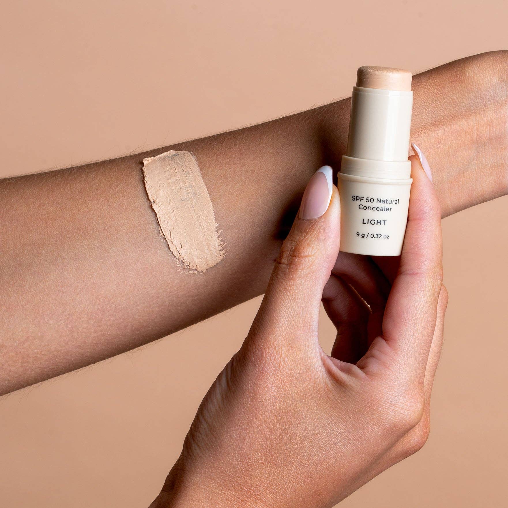 SPF 50 Natural Concealer: Light-Medium - Image 6