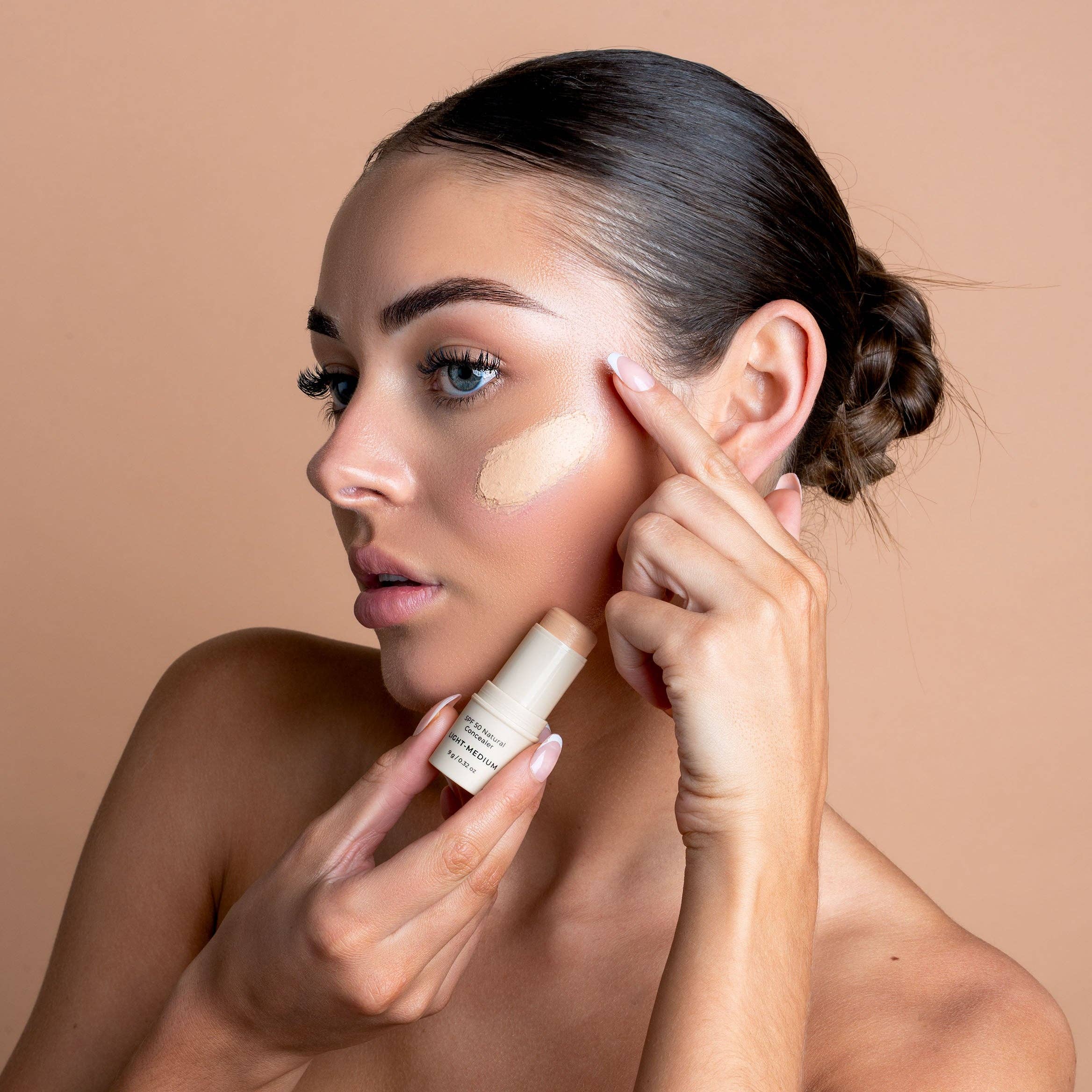 SPF 50 Natural Concealer: Medium-Dark - Image 11