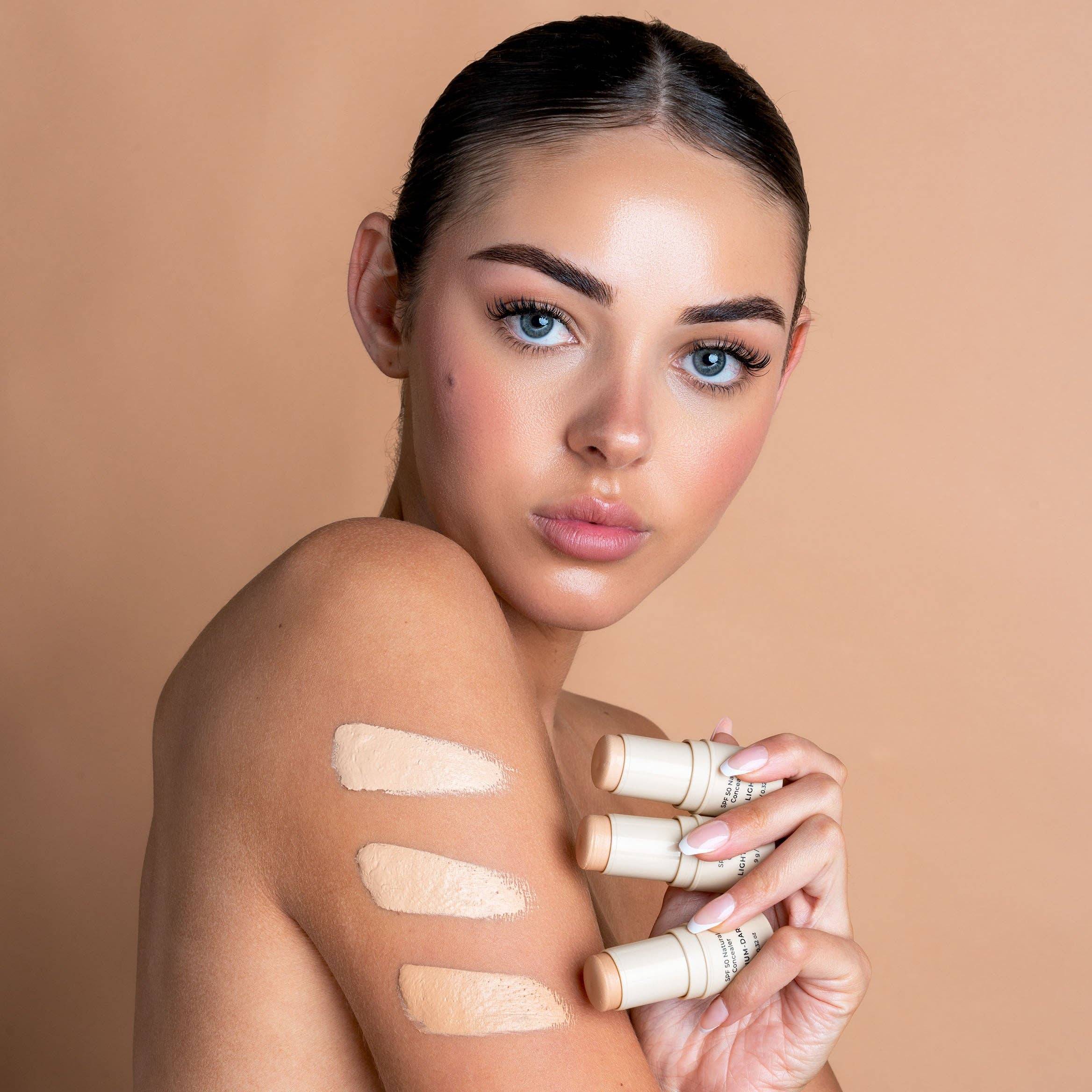 SPF 50 Natural Concealer: Medium-Dark - Image 13