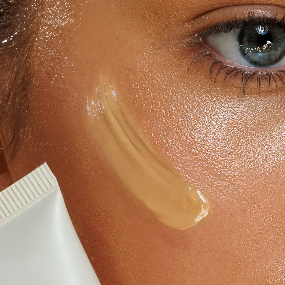 SPF 50 Natural Tinted Moisturiser: Light-Medium - Image 6